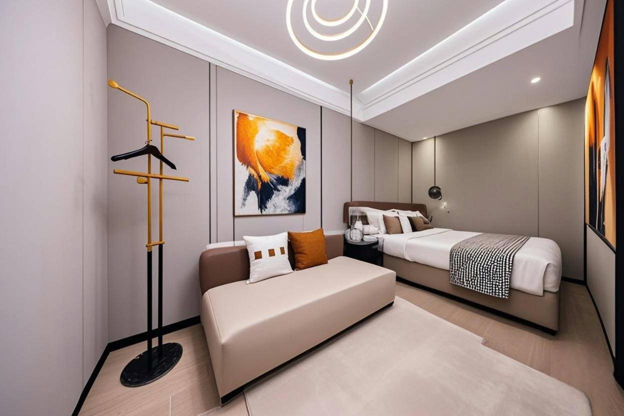 Yun Jin City View Hotel - Guangzhou Taikoo Hui Zhujiang New Town Tianhe Sports Center Exterior photo