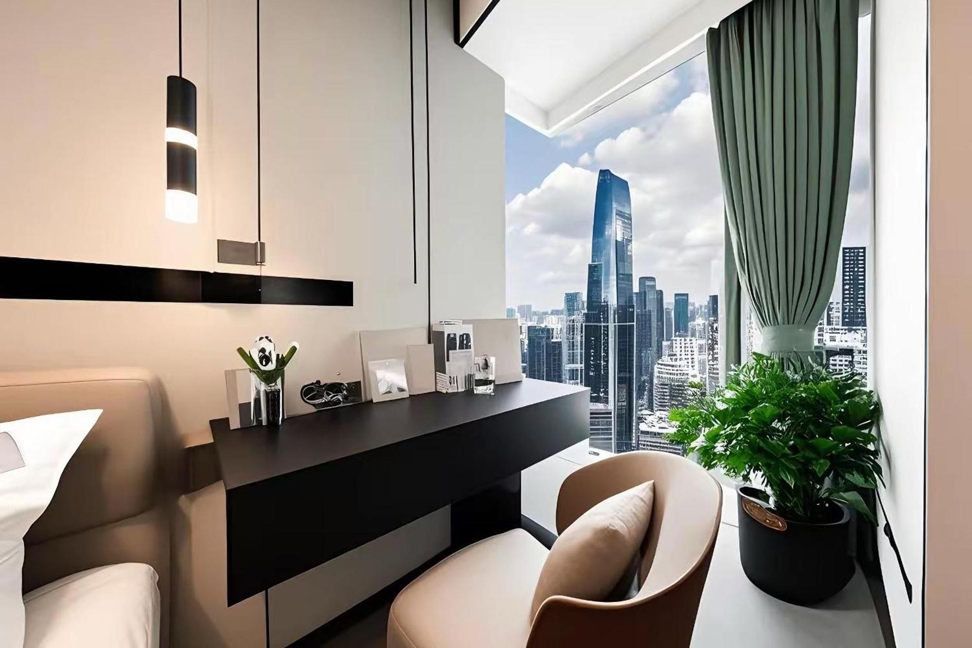Yun Jin City View Hotel - Guangzhou Taikoo Hui Zhujiang New Town Tianhe Sports Center Exterior photo
