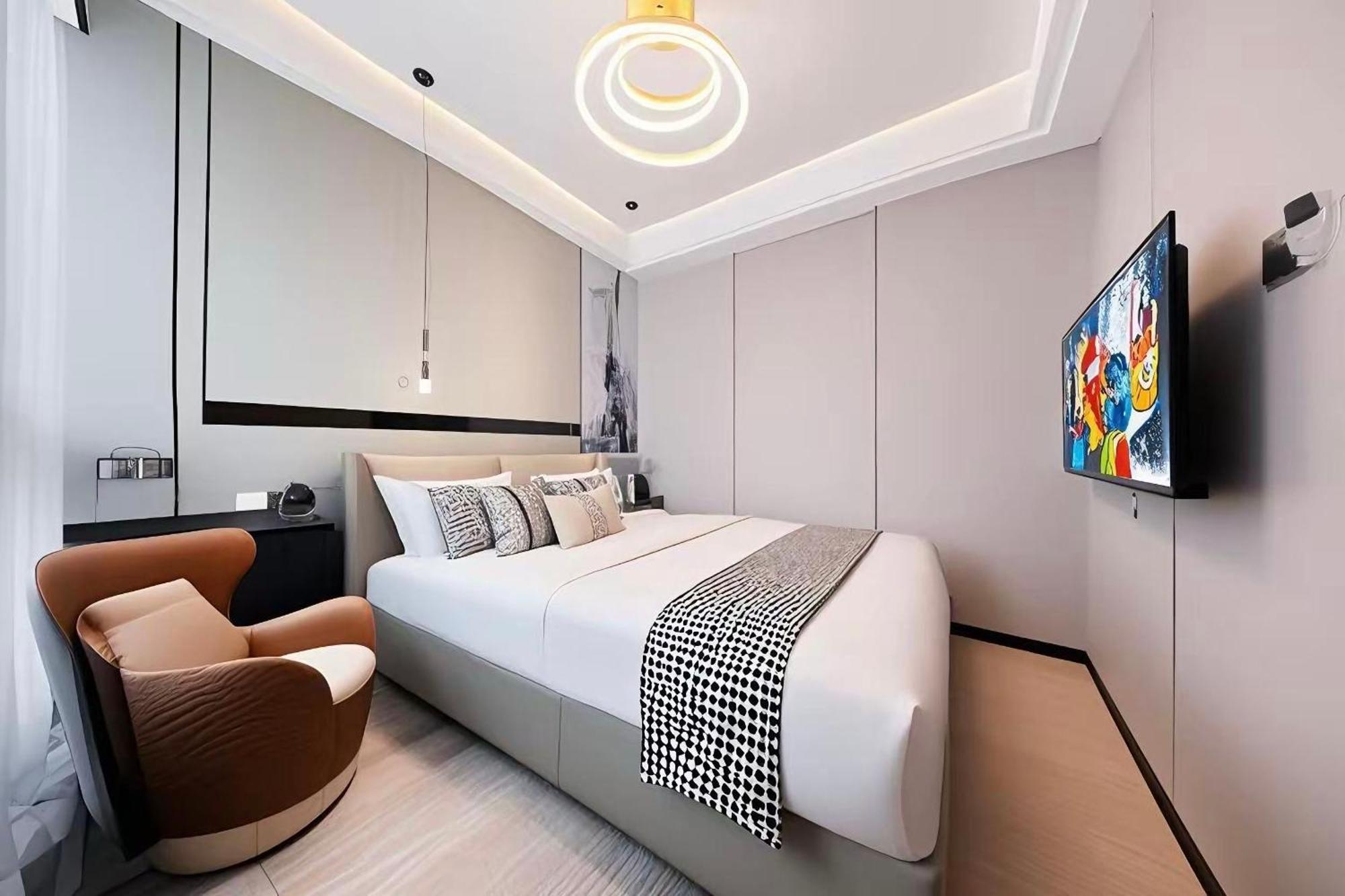 Yun Jin City View Hotel - Guangzhou Taikoo Hui Zhujiang New Town Tianhe Sports Center Exterior photo